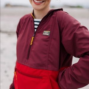 LL Bean womens mountain classic anorak, red color block, size medium